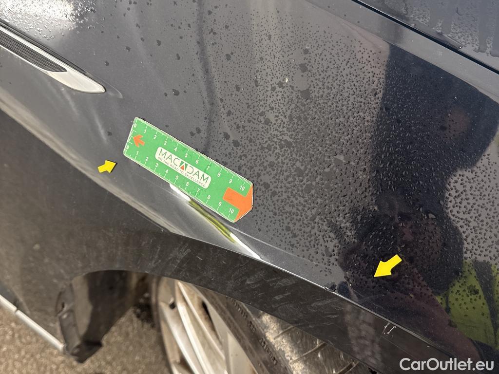  Volkswagen  Passat VOLKSWAGEN  / 2019 / 4P / Berline 2.0 TDI EVO SCR 200 4WD DSG7 R LINE #33