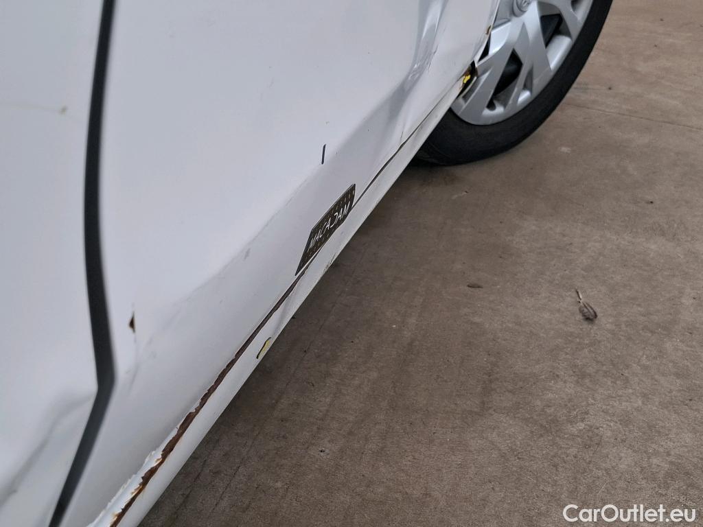  Toyota  Yaris TOYOTA  Hybride 5p Berline 1.5 VVT-I HYBRID France Business #19