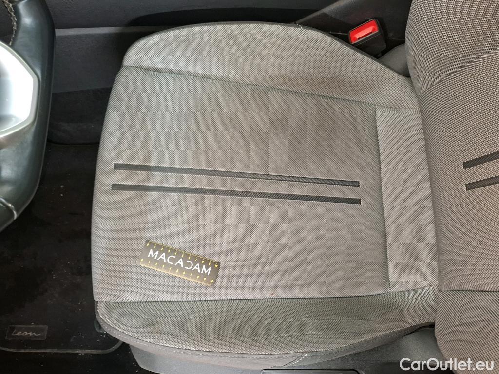  Seat  Leon SEAT  Sportstourer / 2020 / 5P / Break 2.0 TDI 150 DSG S&S Style Business #83