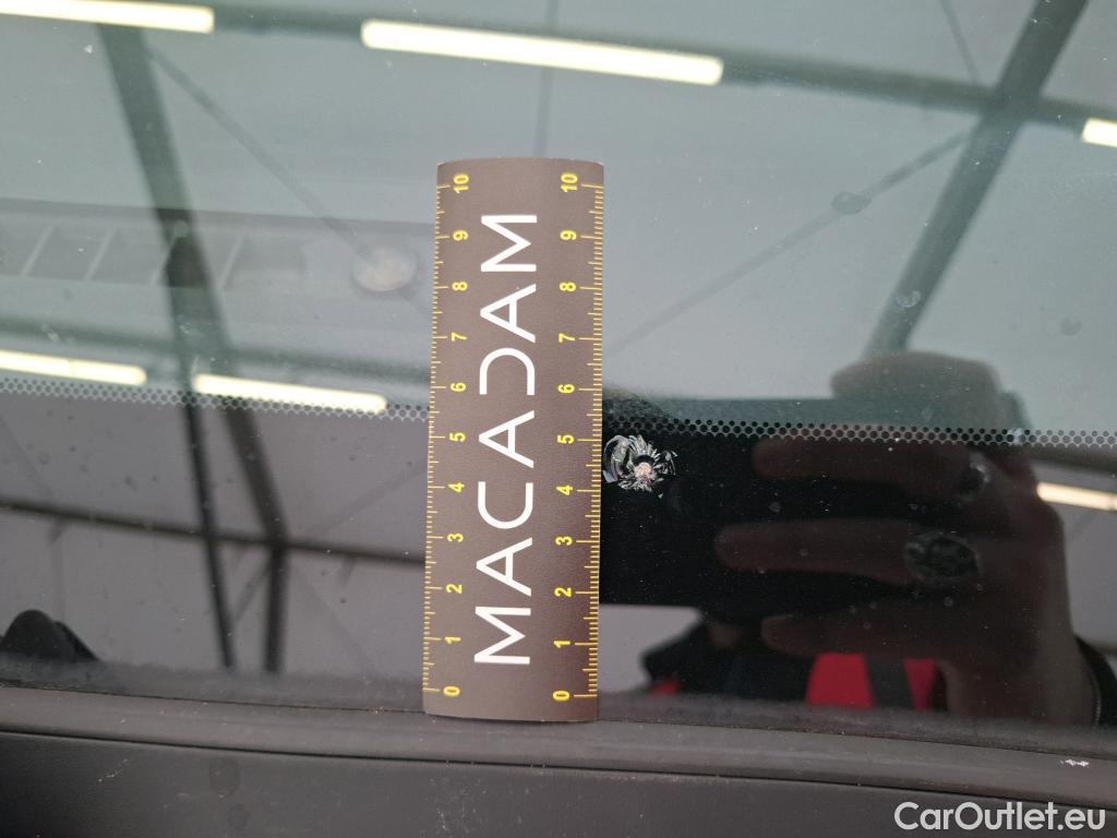  Toyota  Yaris TOYOTA  Hybride 5p Berline 1.5 VVT-I HYBRID France Business #16