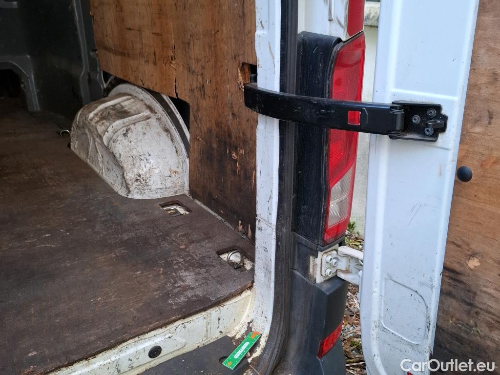  Volkswagen  Crafter VOLKSWAGEN  / 2017 / 4P / Fourgon tôlé 2.0 TDI 140 35 L3H3 4MO Procab Busi Line #24