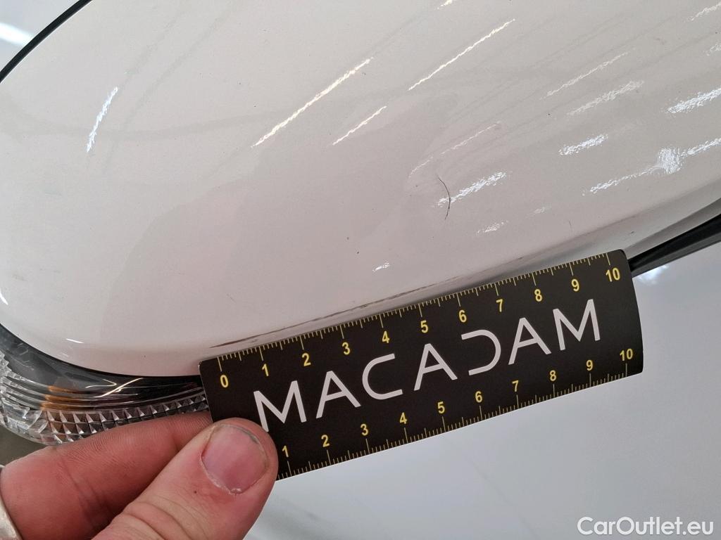  Toyota  Yaris TOYOTA  Hybride 5p Berline 1.5 VVT-I HYBRID France Business #39