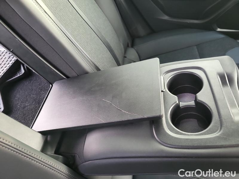  Peugeot  508 -SW-2018 SW 1.5BHDi 130 Allure P. AT #9