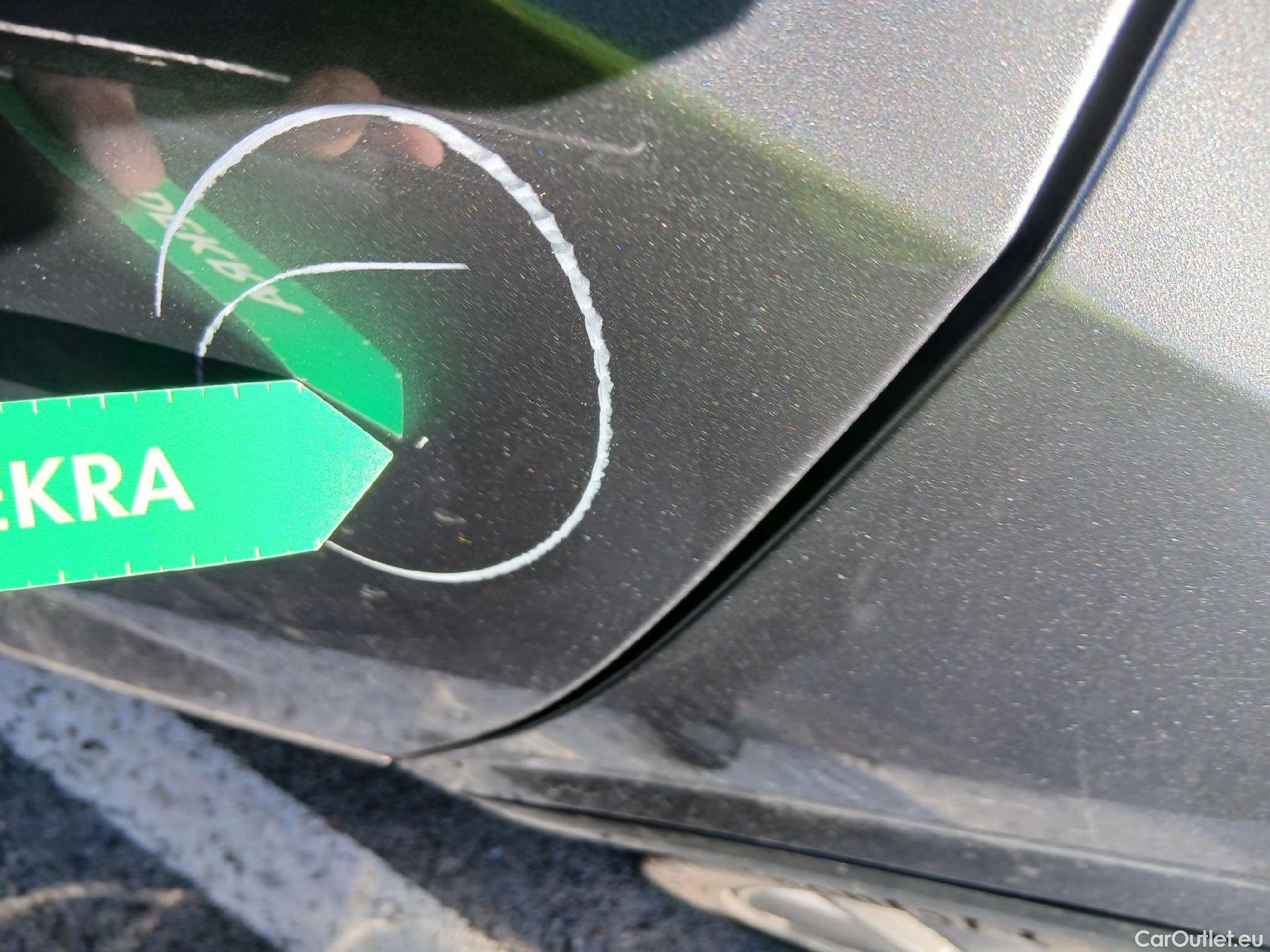  Nissan  Qashqai NISSAN  / 2021 / 5P / todoterreno DIG-T 116kW (158CV) mHEV Xtronic Acenta (AC) #27