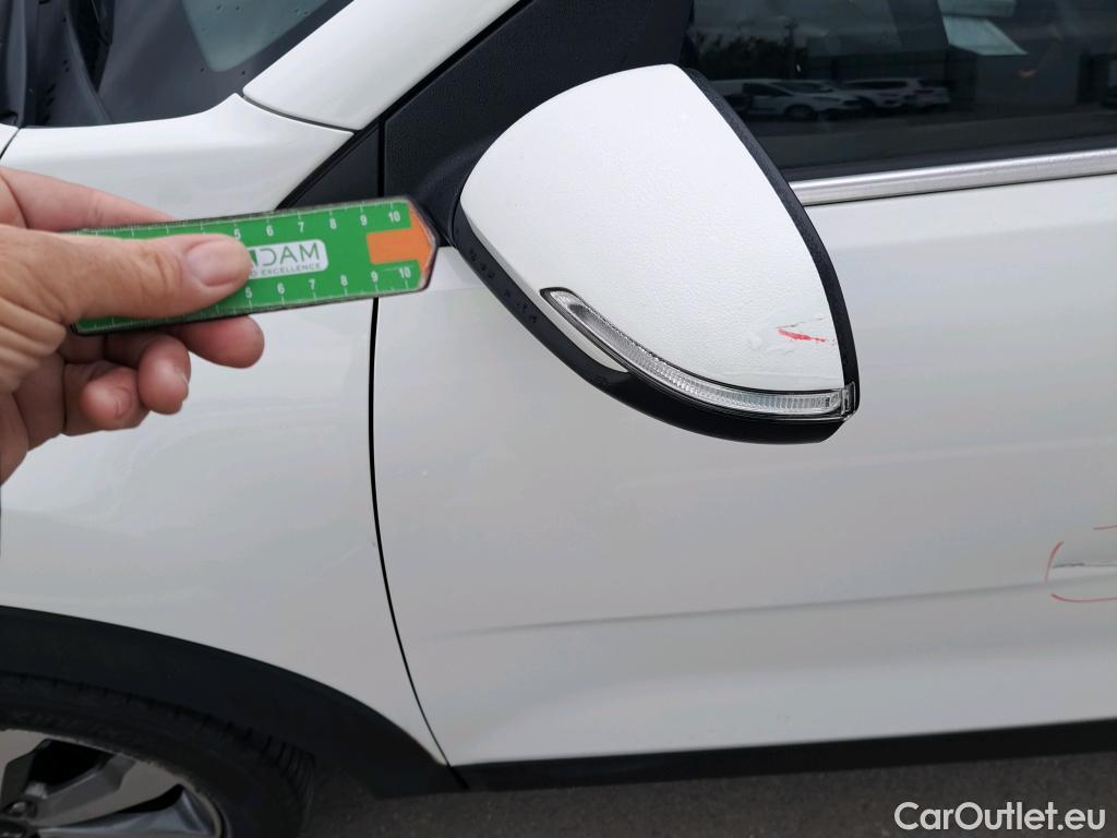  KIA  STONIC KIA  / 2017 / 5P / todoterreno 1.0 T-GDi 88kW (120CV) MHEV iMT Drive #35