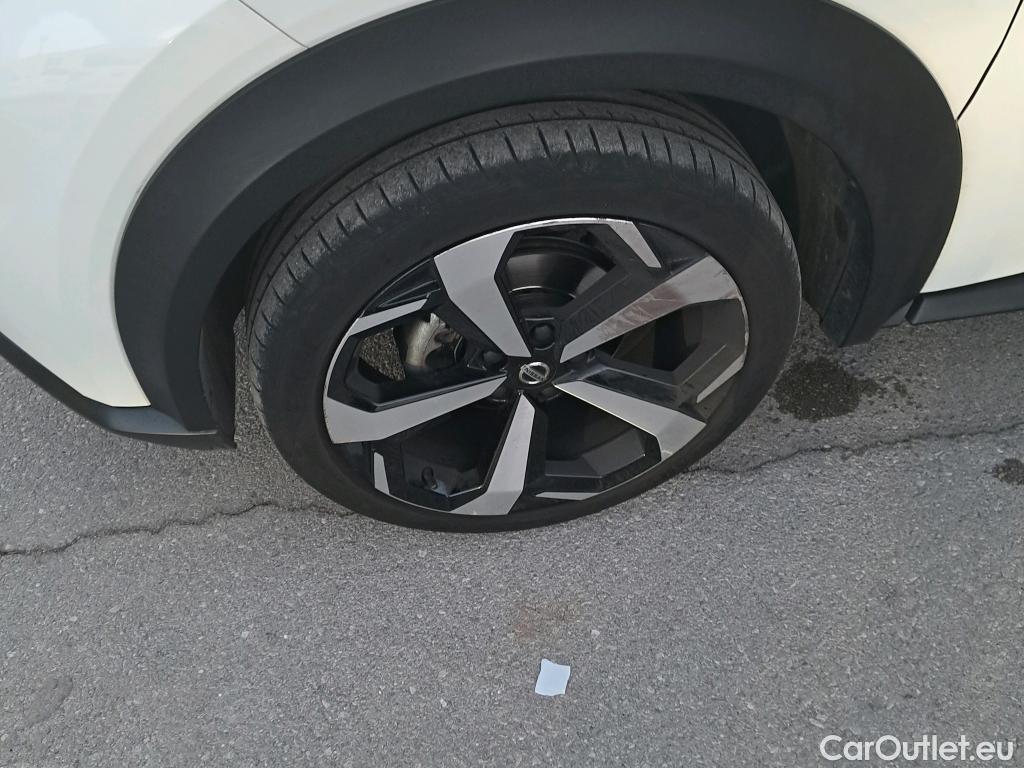  Nissan  Juke NISSAN  / 2019 / 5P / crossover DIG-T 86 kW (117 CV) 6 M/T TEKNA #1