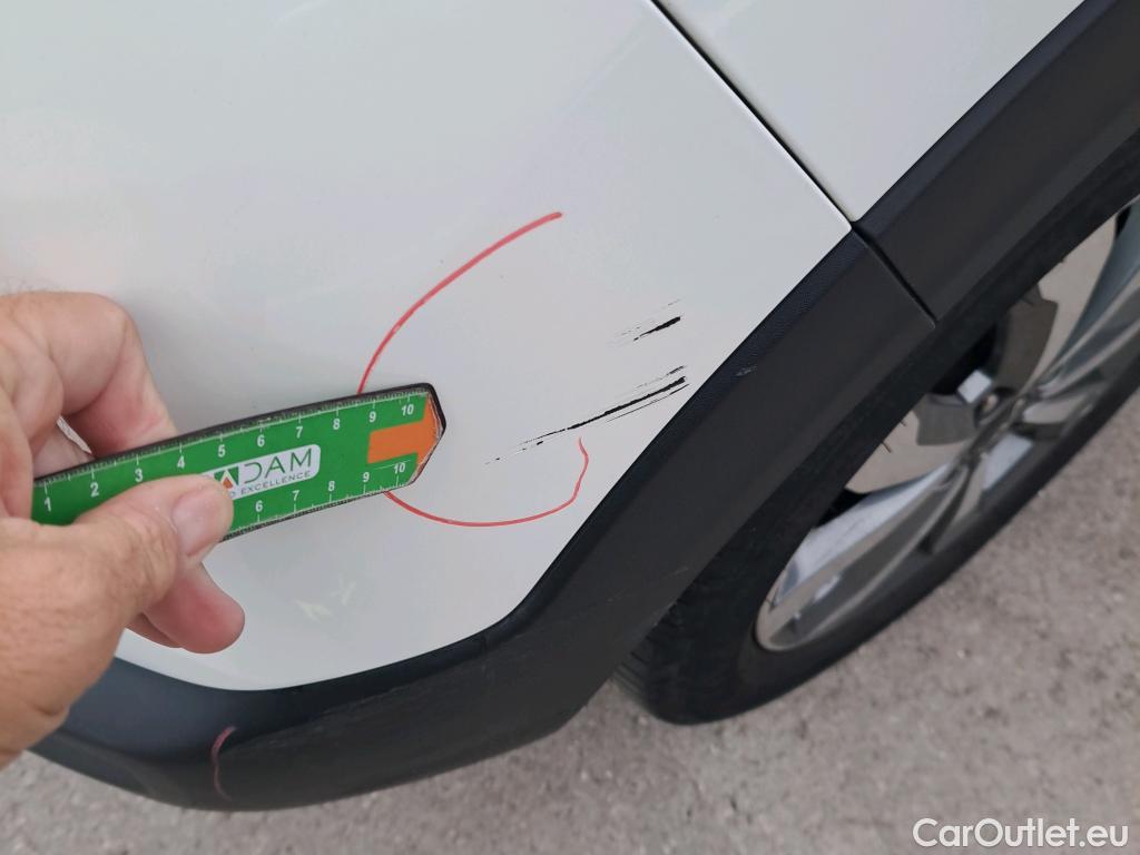  KIA  STONIC KIA  / 2017 / 5P / todoterreno 1.0 T-GDi 88kW (120CV) MHEV iMT Drive #23