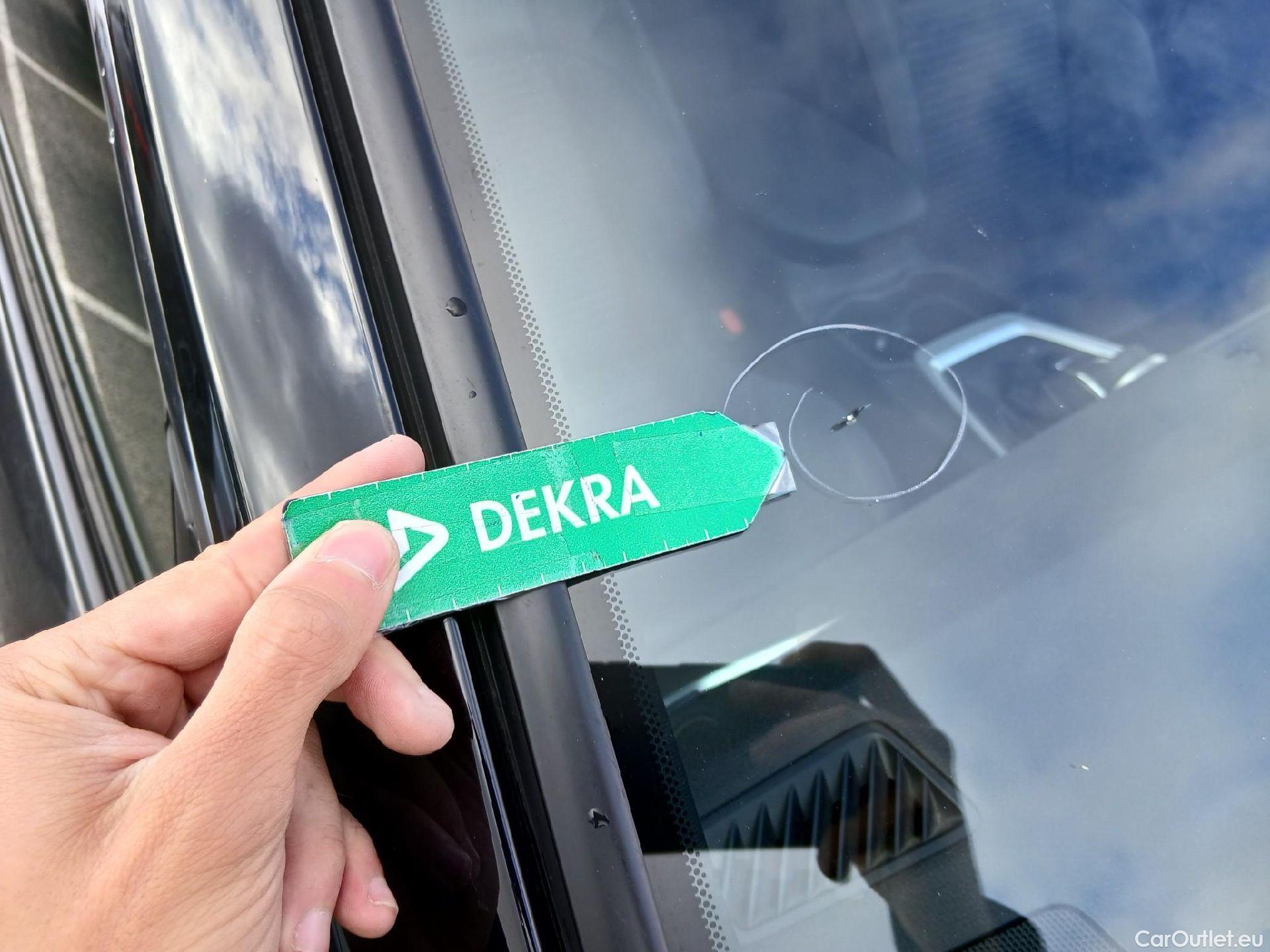  Toyota  RAV4 TOYOTA  / 2018 / 5P / todoterreno 2.5l 220H Style #45