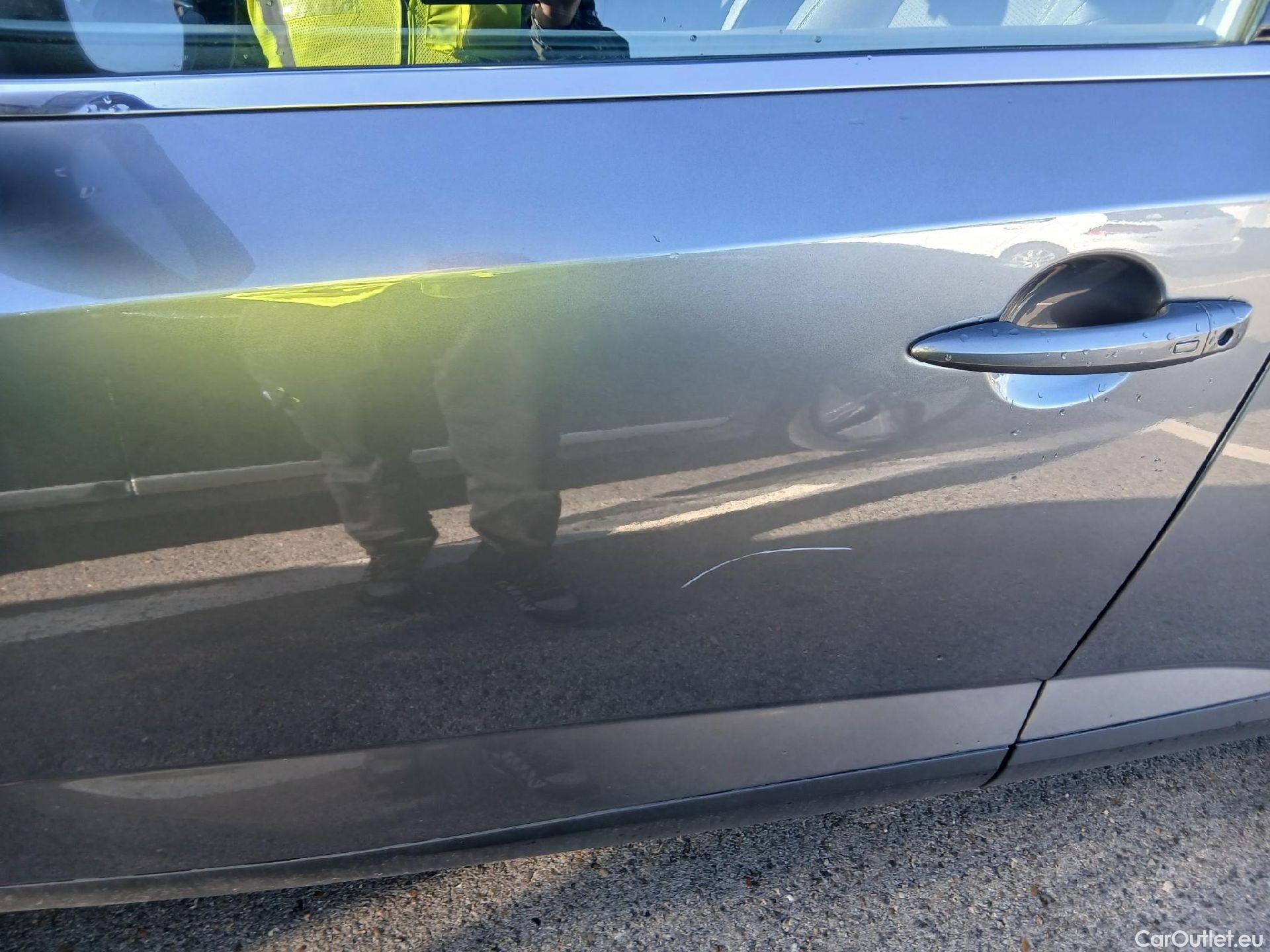  Nissan  Qashqai NISSAN  / 2021 / 5P / todoterreno DIG-T 116kW (158CV) mHEV Xtronic Acenta (AC) #14