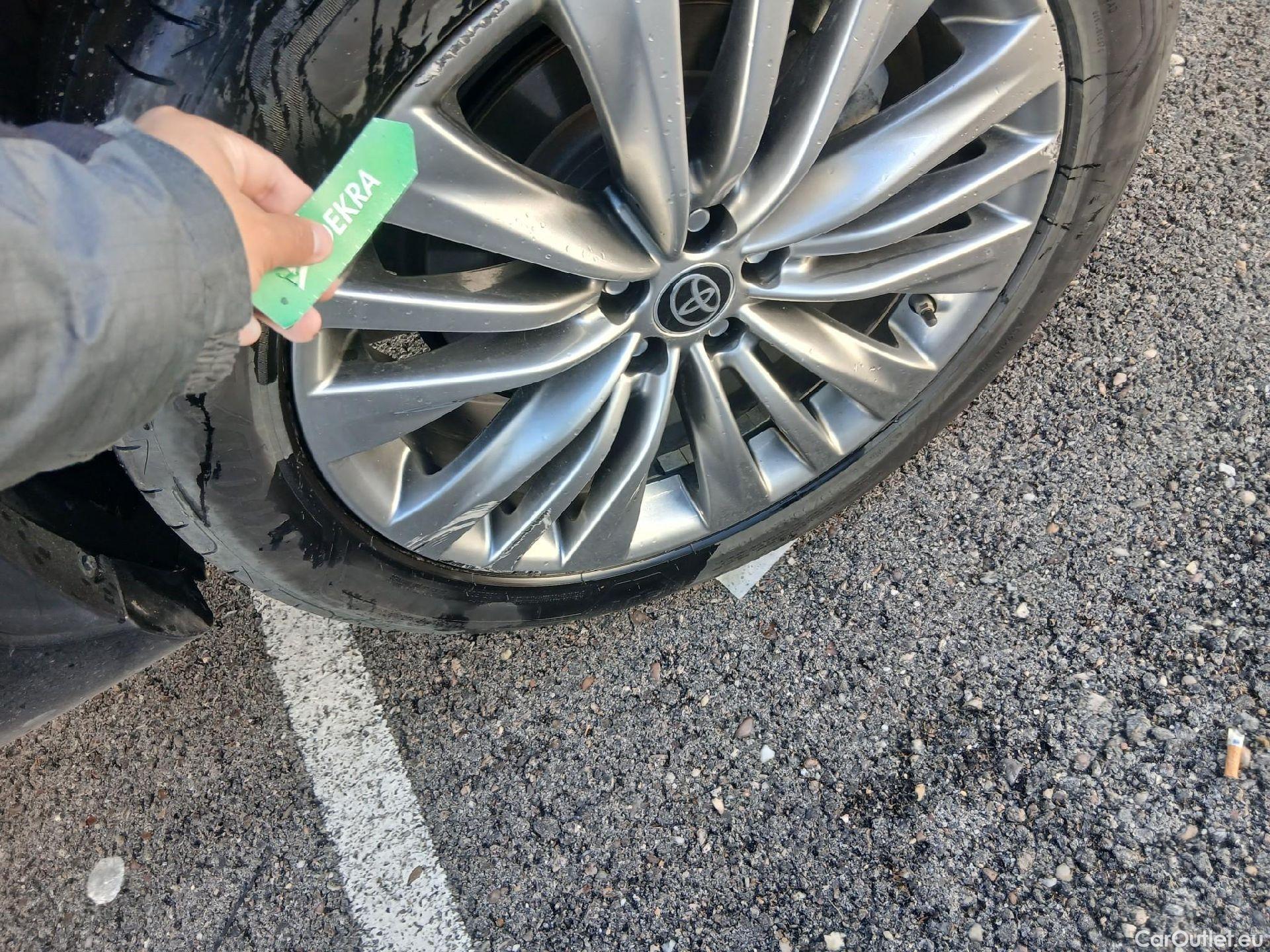  Toyota  Highlander TOYOTA  / 2021 / 5P / todoterreno 2.5 Advance P. Metalizada #21