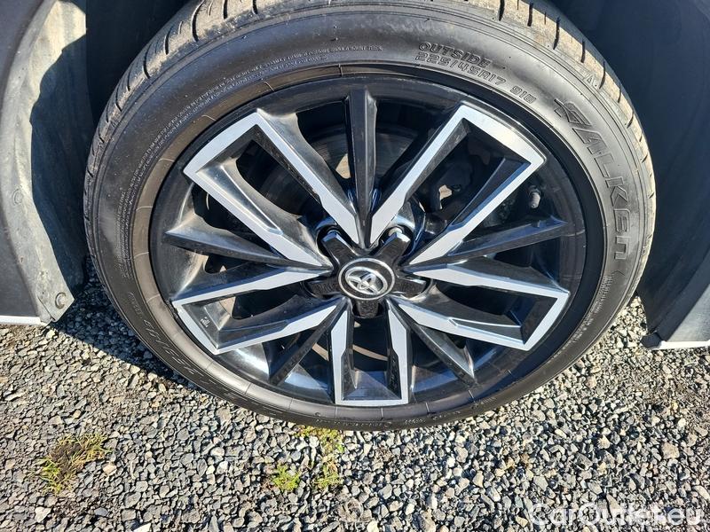  Toyota  Corolla  (E21) (2019)  TS 1.8Hyb.Trek AT #18