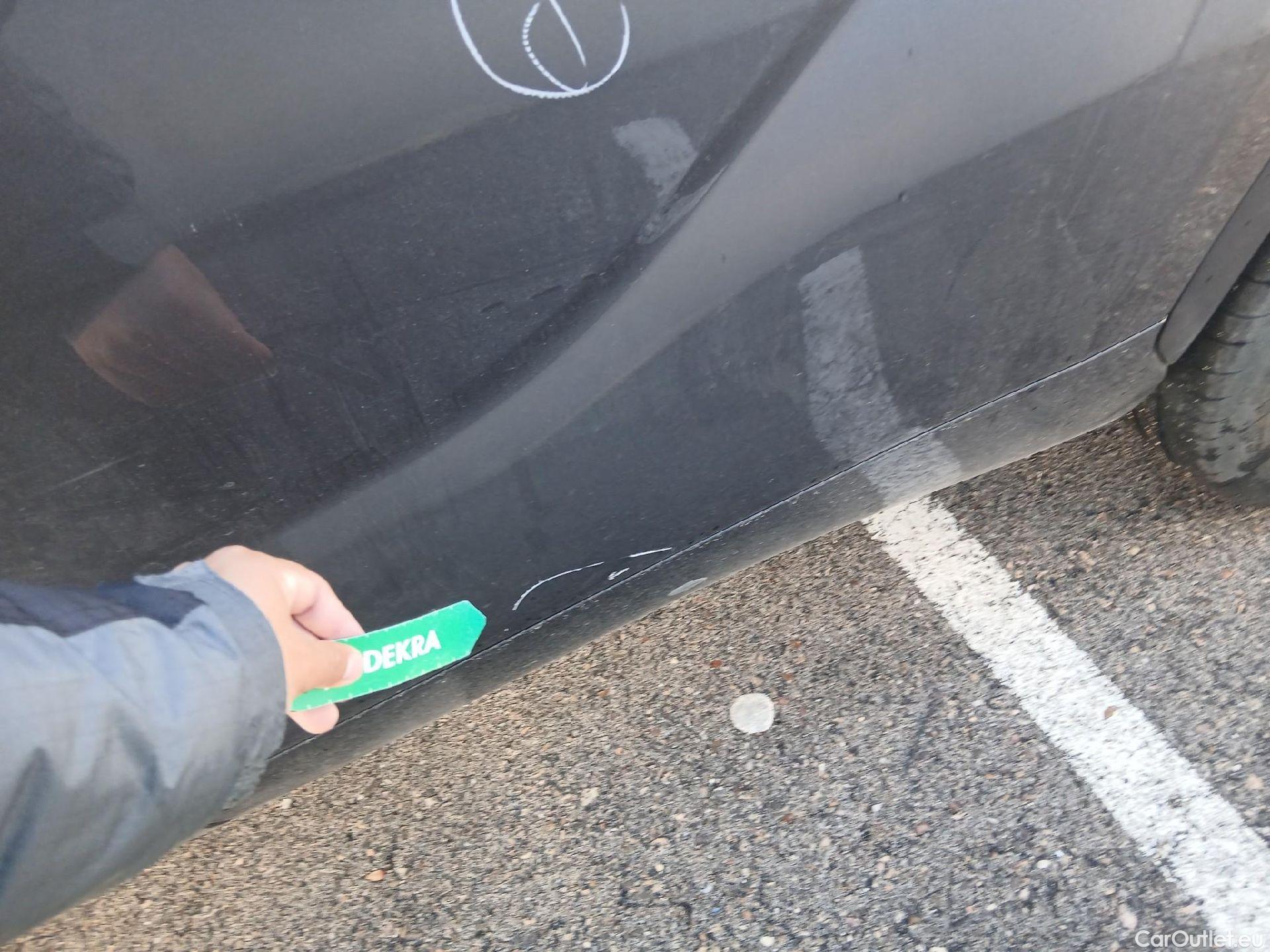  Toyota  Highlander TOYOTA  / 2021 / 5P / todoterreno 2.5 Advance P. Metalizada #17