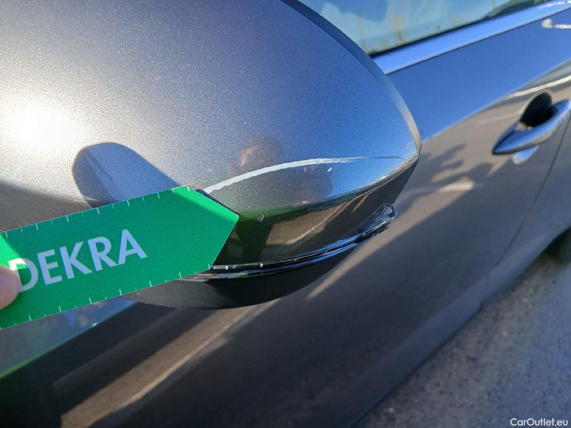  Nissan  Qashqai NISSAN  / 2021 / 5P / todoterreno DIG-T 116kW (158CV) mHEV Xtronic Acenta (AC) #13