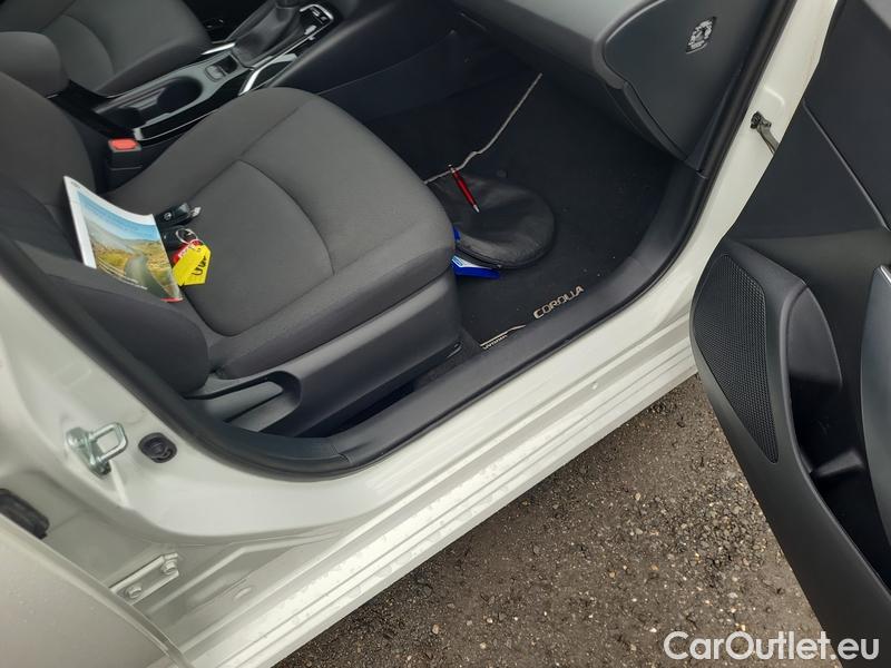  Toyota  Corolla  (E21) (2019)  1.8Hyb.Active AT #19