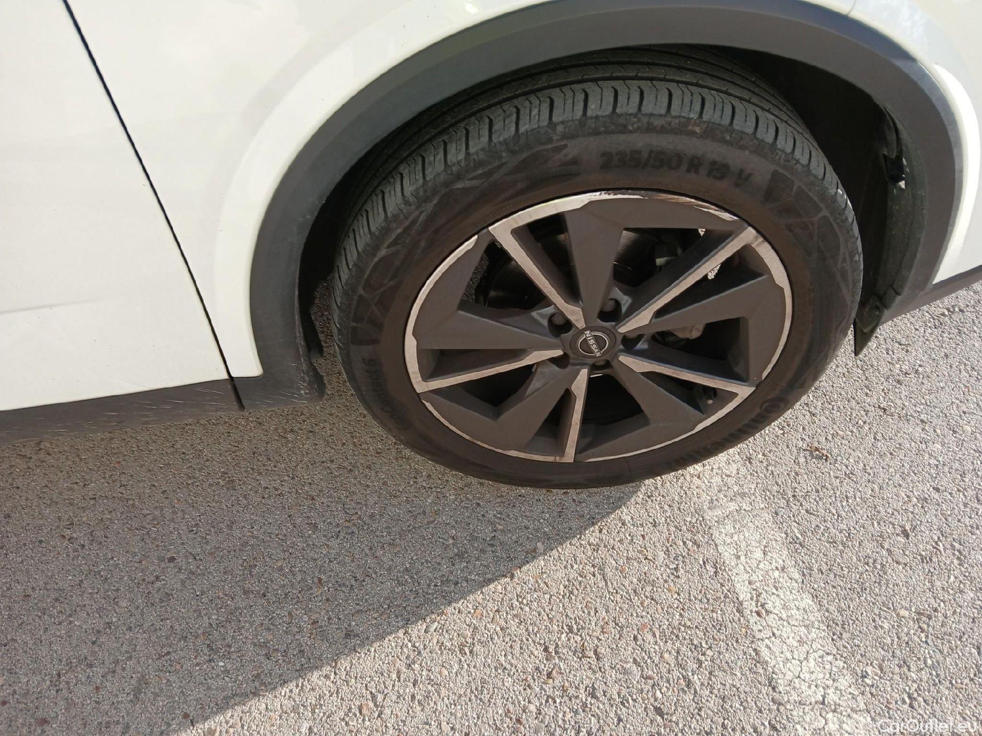  Nissan  Qashqai NISSAN  / 2021 / 5P / todoterreno DIG-T 116kW mHEV Xtronic Tekna #4