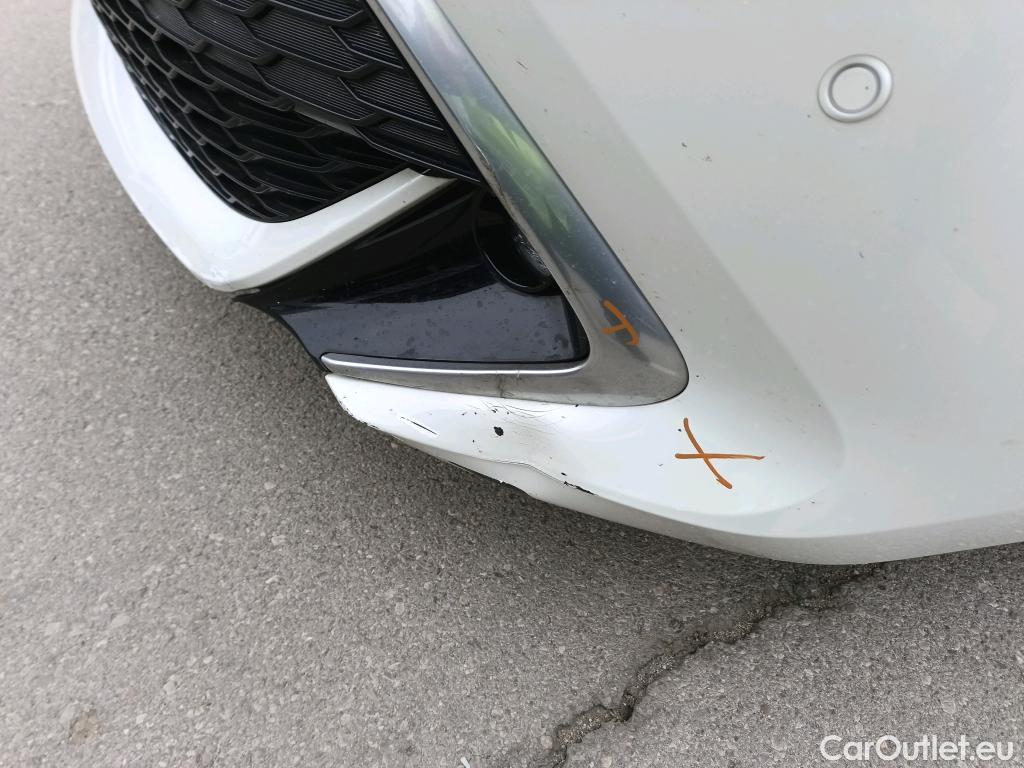  Toyota  Corolla TOYOTA  / 2019 / 5P / familiar 2.0 180H ADVANCE E-CVT TOURING SPORT #5