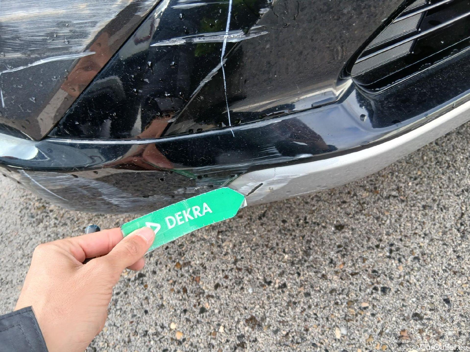  Toyota  RAV4 TOYOTA  / 2018 / 5P / todoterreno 2.5l 220H Style #9