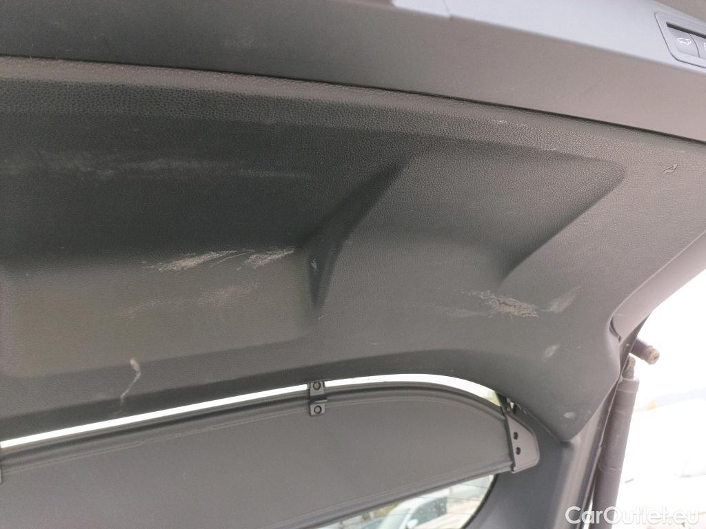  Toyota  Corolla TOYOTA  / 2019 / 5P / familiar 2.0 180H ADVANCE E-CVT TOURING SPORT #15