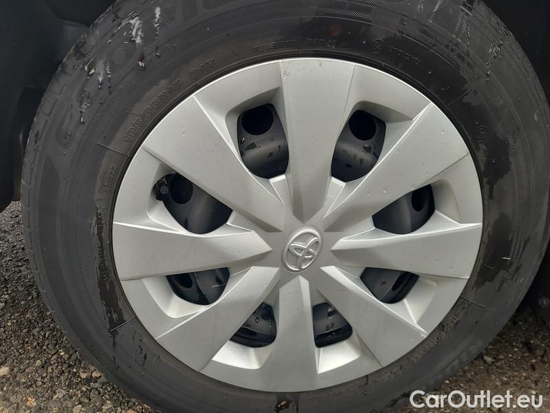  Toyota  Corolla  (E21) (2019)  1.8Hyb.Active AT #15