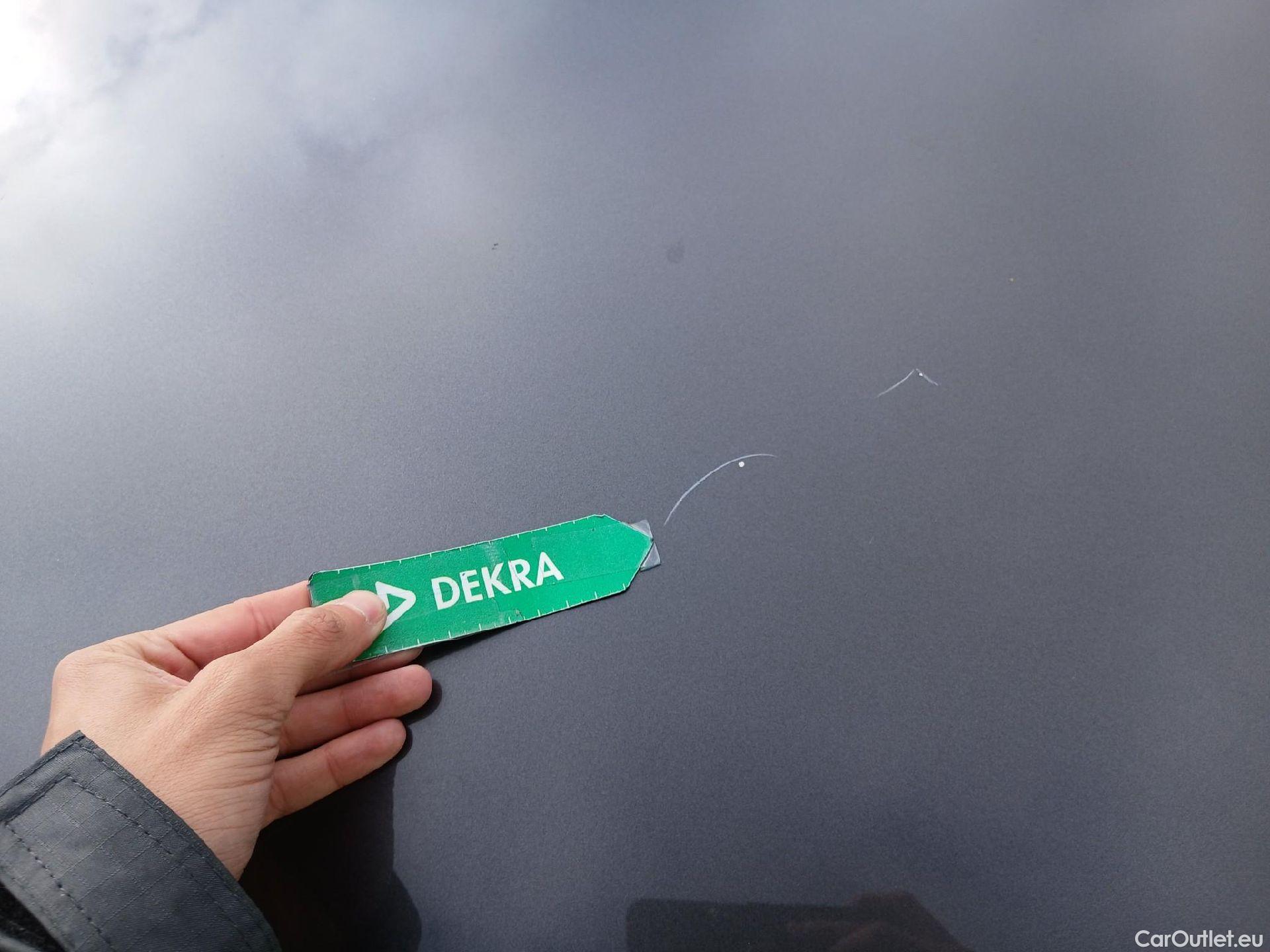  Toyota  RAV4 TOYOTA  / 2018 / 5P / todoterreno 2.5l 220H Style #11