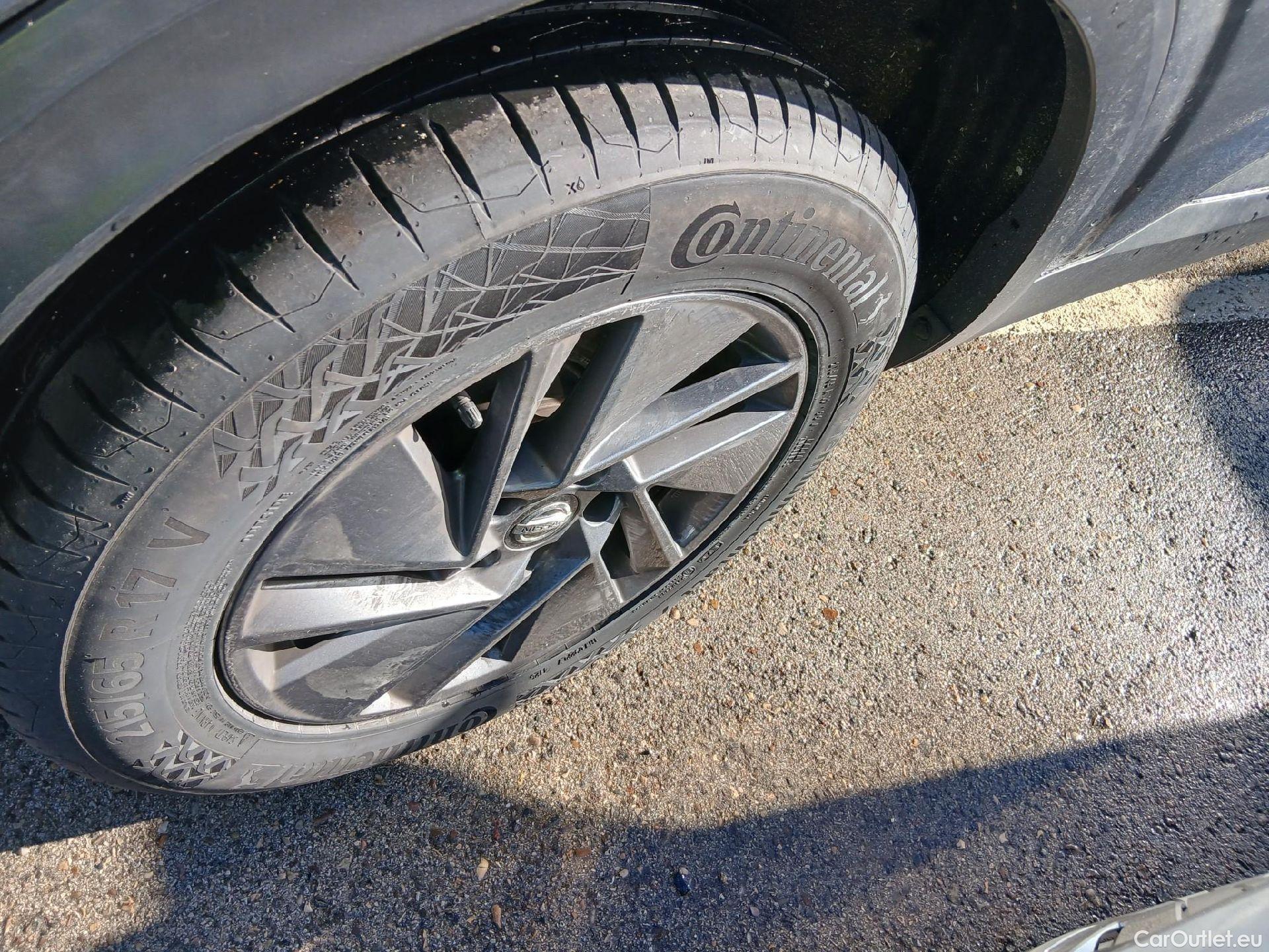  Nissan  Qashqai NISSAN  / 2021 / 5P / todoterreno DIG-T 116kW (158CV) mHEV Xtronic Acenta (AC) #3