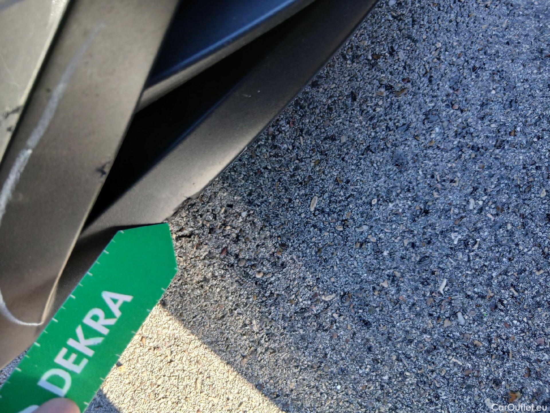  Nissan  Qashqai NISSAN  / 2021 / 5P / todoterreno DIG-T 116kW (158CV) mHEV Xtronic Acenta (AC) #11