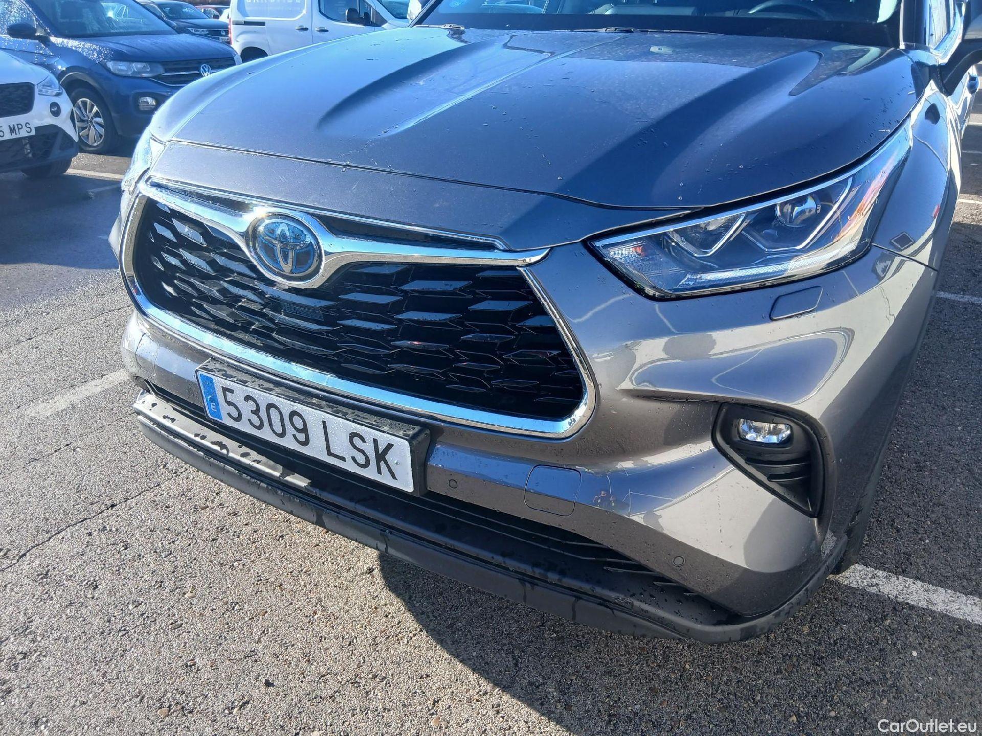  Toyota  Highlander TOYOTA  / 2021 / 5P / todoterreno 2.5 Advance P. Metalizada #5