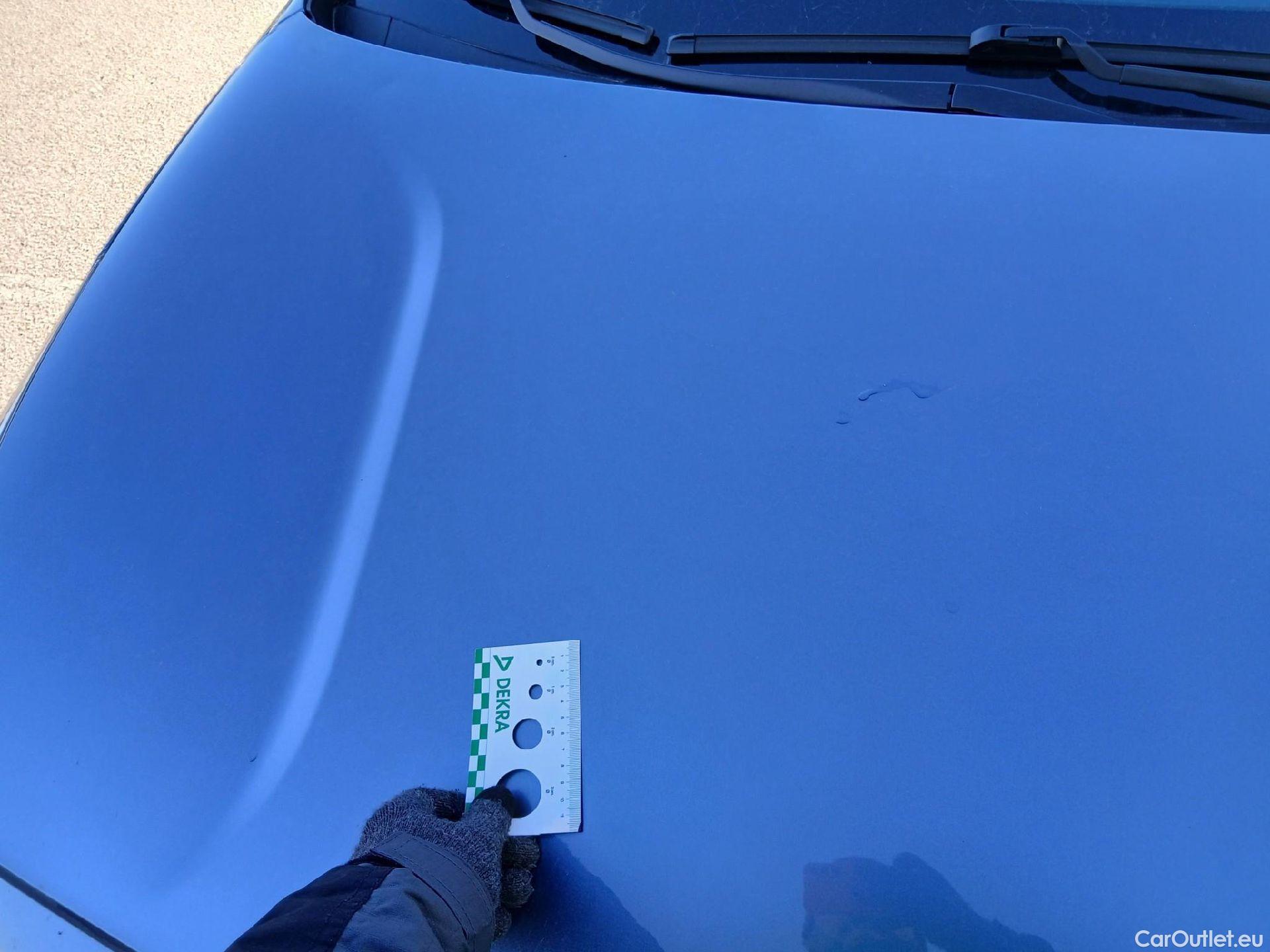  KIA  Niro KIA  / 2019 / 5P / crossover 1.6 GDi HEV 104kW (141CV) Drive #2