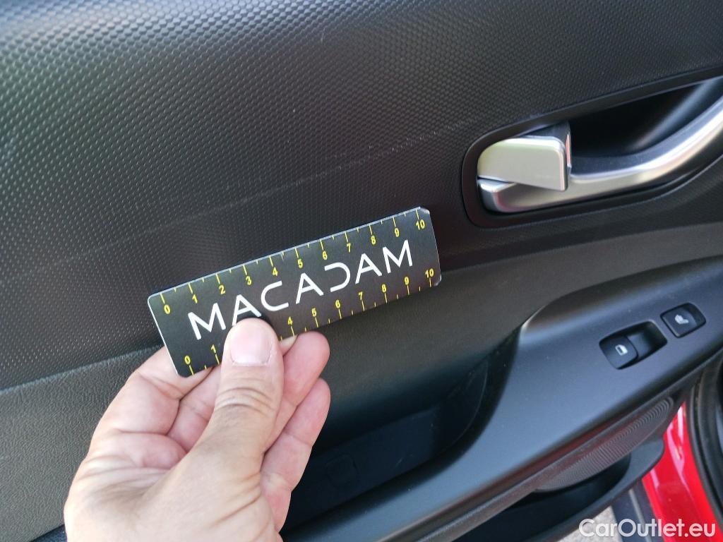  Hyundai  Konna HYUNDAI Kona / 2020 / 5P / todoterreno 1.6 GDI HEV Style Sky DCT #33