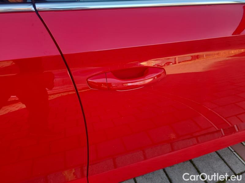  Skoda  Superb  Combi (3V5)(2015) Sup.C.FL2.0TDI 110 Style AT #9