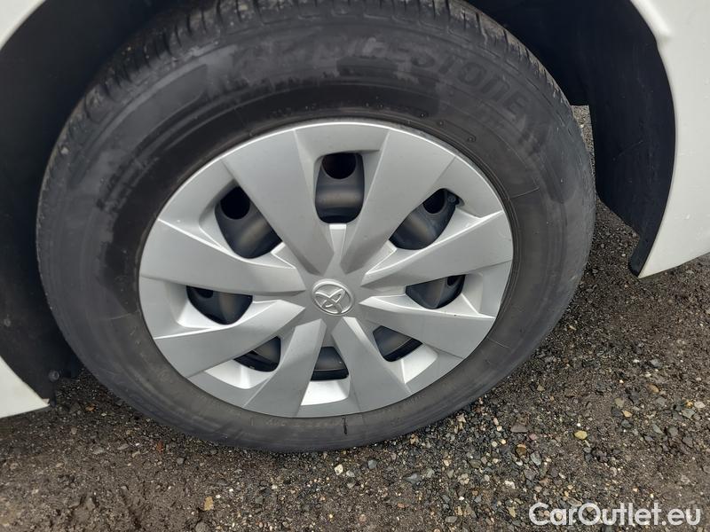  Toyota  Corolla  (E21) (2019)  1.8Hyb.Active AT #9