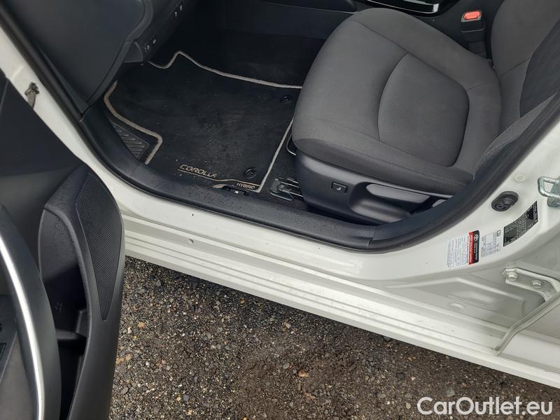  Toyota  Corolla  (E21) (2019)  1.8Hyb.Active AT #2