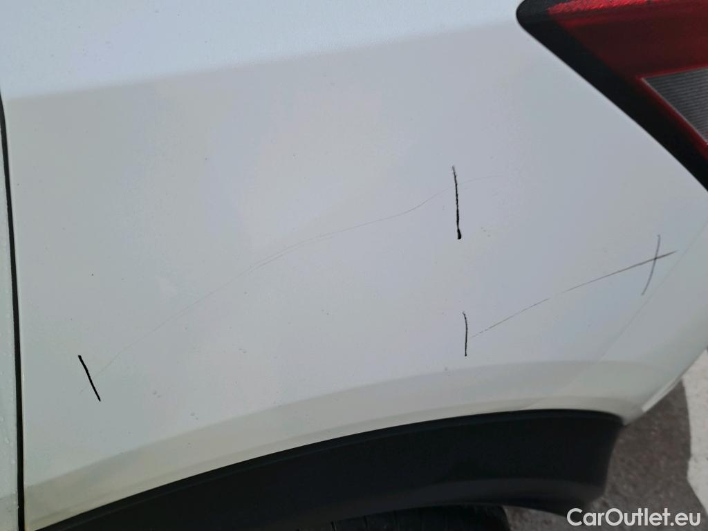  Nissan  Juke NISSAN  / 2019 / 5P / crossover DIG-T 86 kW (117 CV) 6 M/T TEKNA #18