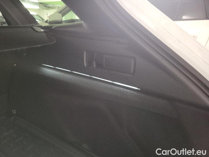  Toyota  Corolla  (E21) (2019)  TS 1.8Hyb.Trek AT #13