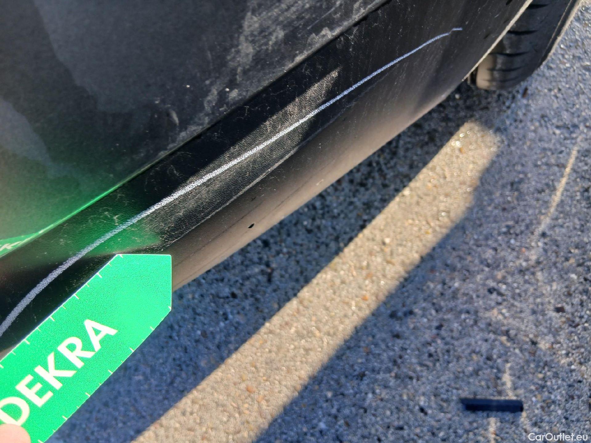  Nissan  Qashqai NISSAN  / 2021 / 5P / todoterreno DIG-T 116kW (158CV) mHEV Xtronic Acenta (AC) #18