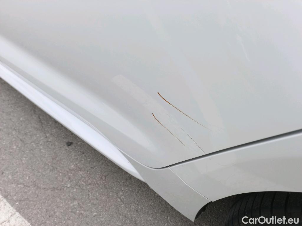  Toyota  Corolla TOYOTA  / 2019 / 5P / familiar 2.0 180H ADVANCE E-CVT TOURING SPORT #11