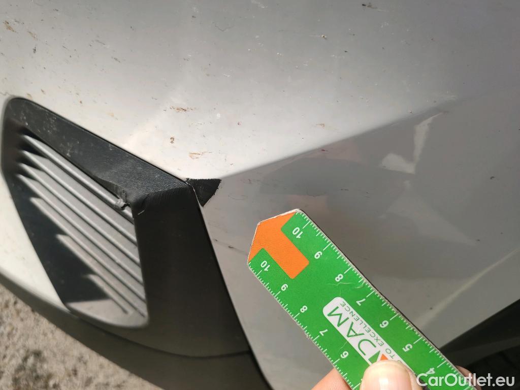  Peugeot  2008 PEUGEOT  / 2019 / 5P / todoterreno Active Pack BlueHDI 81kW (110CV) #18