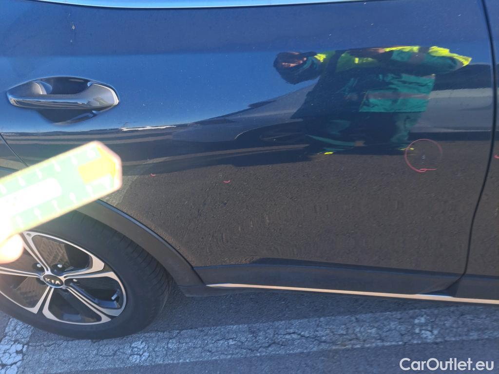  KIA  XCeed KIA  1.6 GDi PHEV 104kW (141CV) eDrive (AC) #11