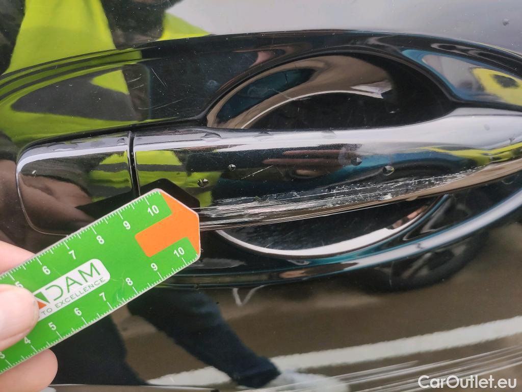  Renault  Kadjar RENAULT  / 2019 / 5P / crossover Intens Blue dCi 85kW (115CV) #37