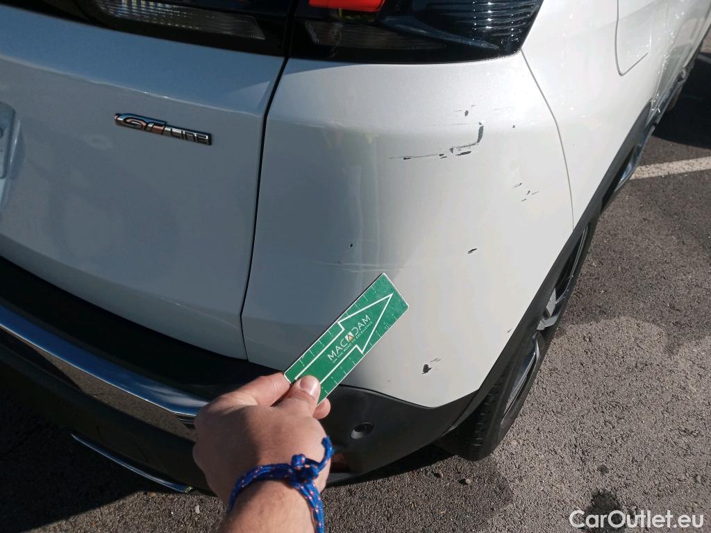  Peugeot  3008 PEUGEOT  / 2016 / 5P / todoterreno 1.5 BlueHDi 96kW S&S GT Line EAT8 #18