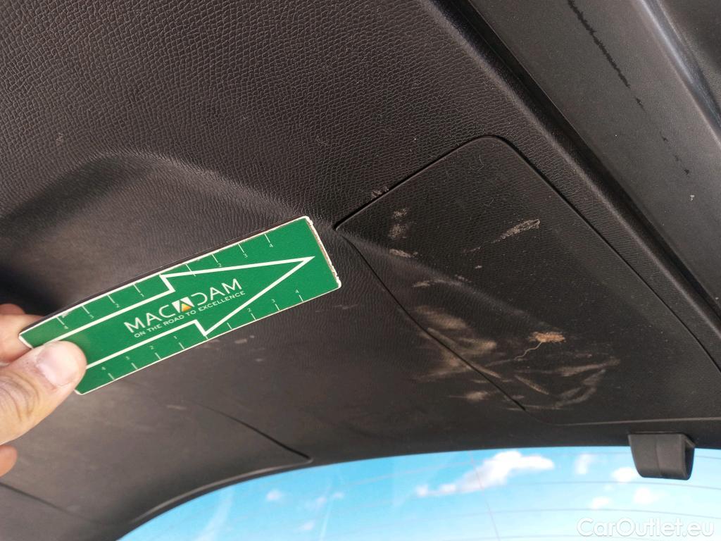  Peugeot  3008 PEUGEOT  / 2016 / 5P / todoterreno 1.5 BlueHDi 96kW S&S GT Line EAT8 #11