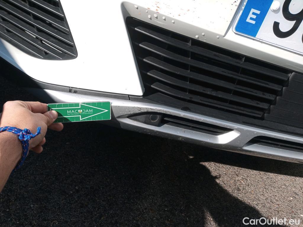  Peugeot  3008 PEUGEOT  / 2016 / 5P / todoterreno 1.5 BlueHDi 96kW S&S GT Line EAT8 #10