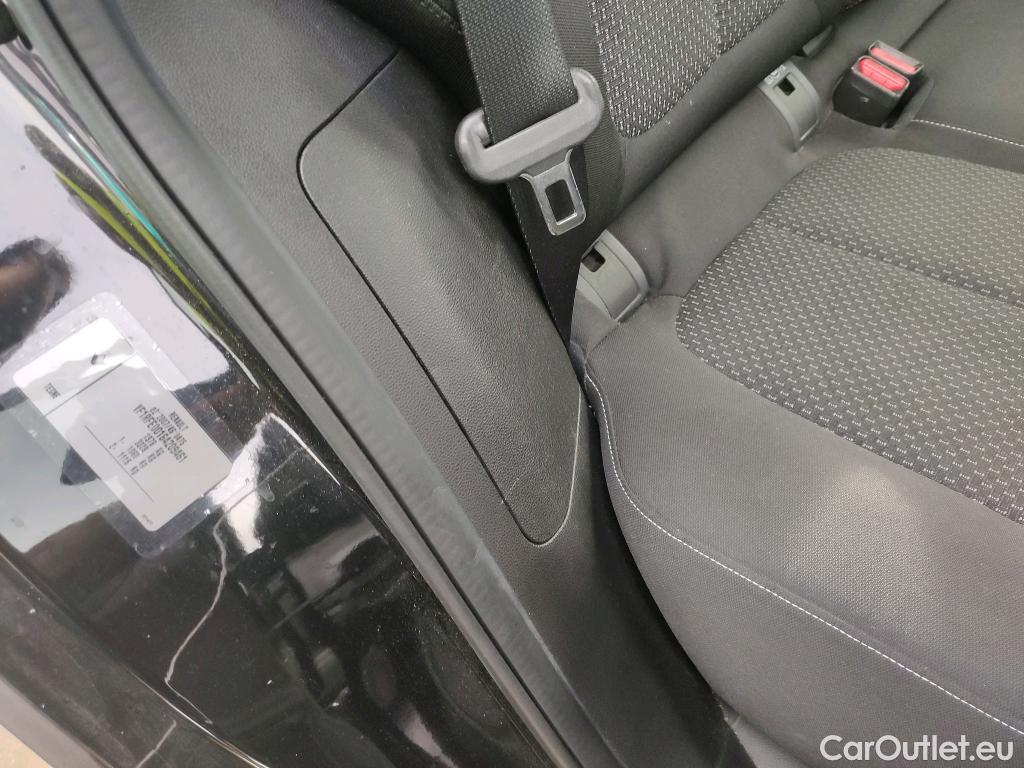  Renault  Kadjar RENAULT  / 2019 / 5P / crossover Intens Blue dCi 85kW (115CV) #20