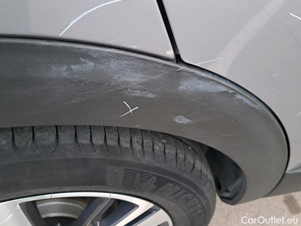  Peugeot  3008 PEUGEOT  Hybrid / 2020 / 5P / todoterreno 225 e-EAT8 Allure Pack #22