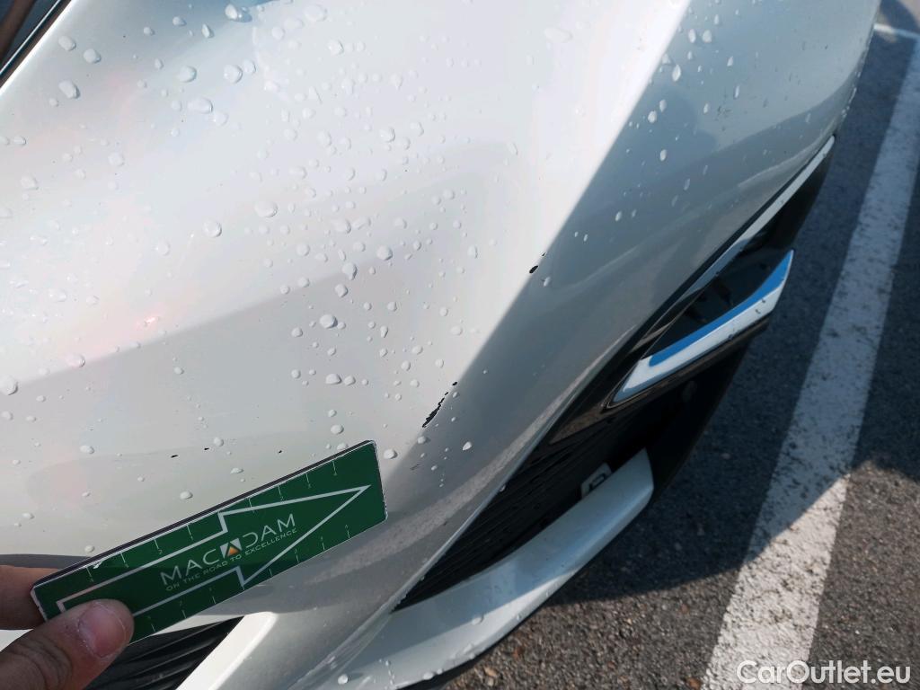  Peugeot  3008 PEUGEOT  / 2016 / 5P / todoterreno 1.5 BlueHDi 96kW S&S GT Line EAT8 #15