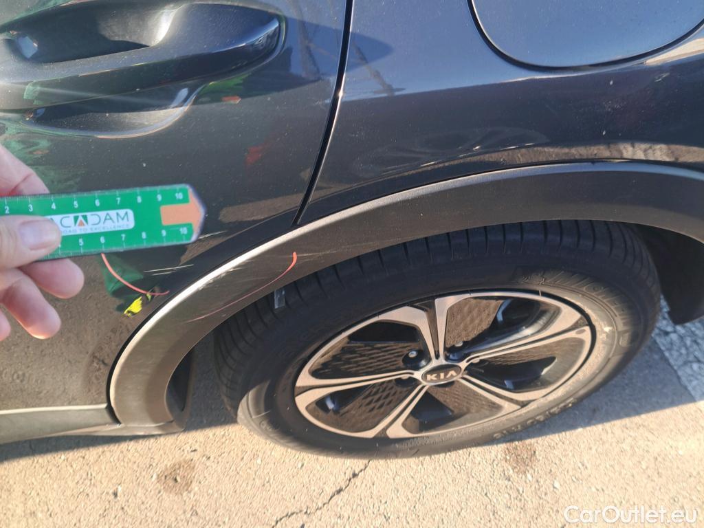  KIA  XCeed KIA  1.6 GDi PHEV 104kW (141CV) eDrive (AC) #17