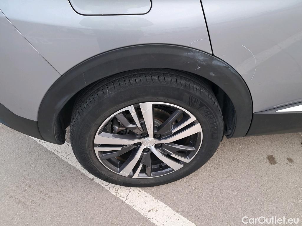  Peugeot  3008 PEUGEOT  Hybrid / 2020 / 5P / todoterreno 225 e-EAT8 Allure Pack #21