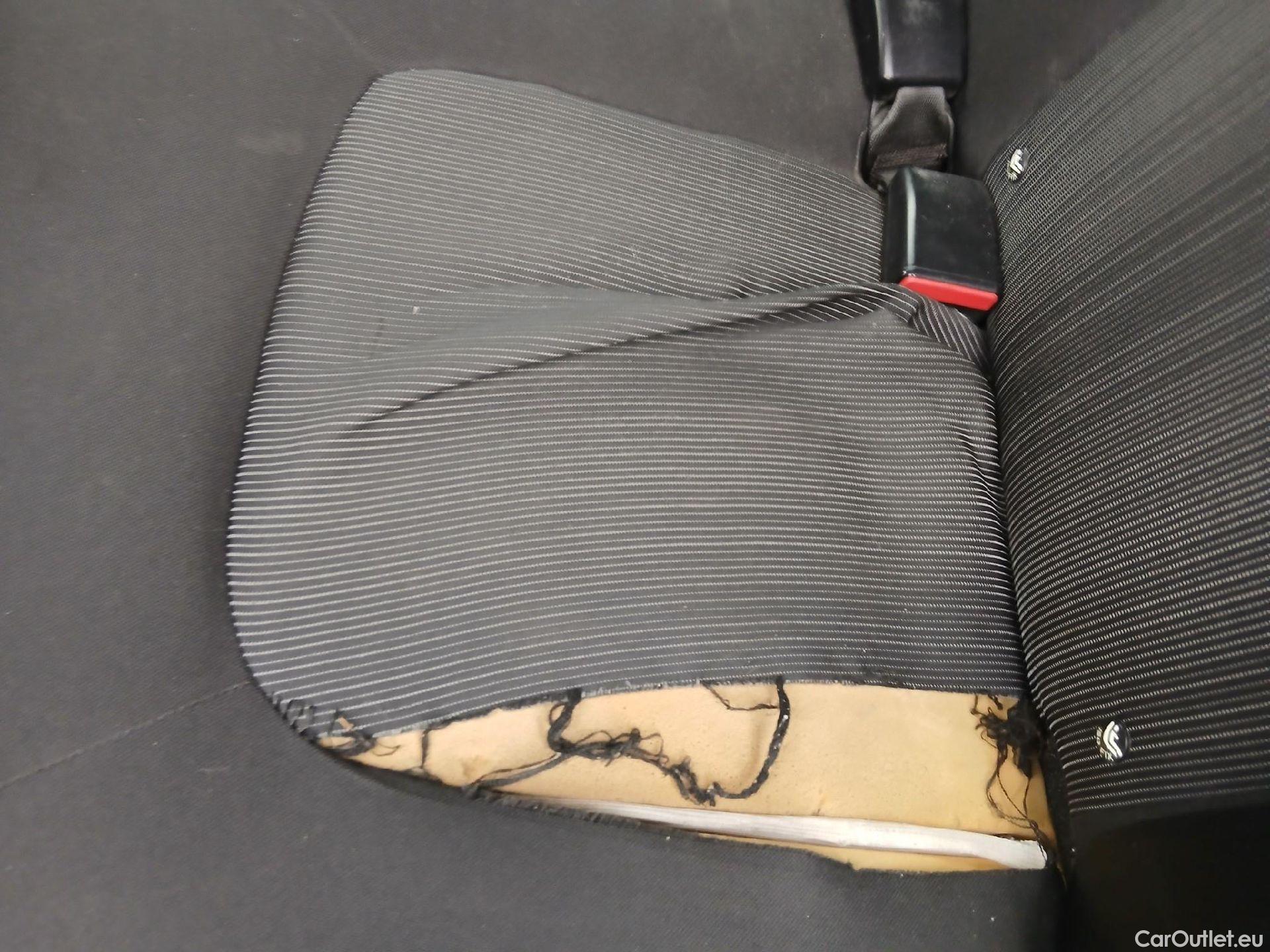  Renault  Zoe RENAULT  / 2013 / 5P / berlina con portón Limited 40 R110 -18 #3