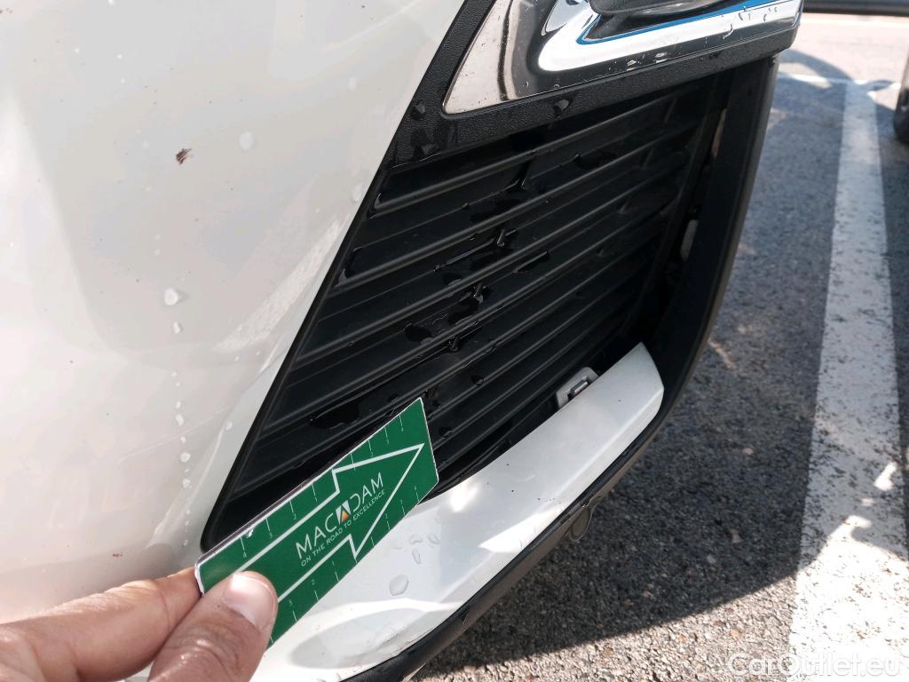  Peugeot  3008 PEUGEOT  / 2016 / 5P / todoterreno 1.5 BlueHDi 96kW S&S GT Line EAT8 #19