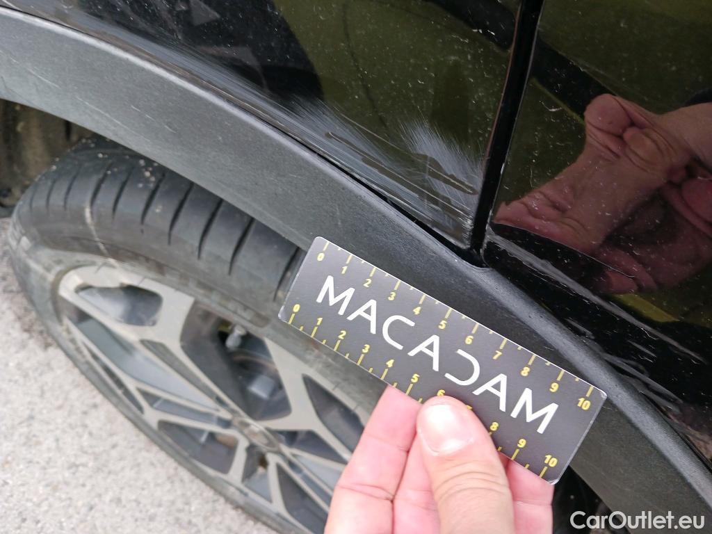  Renault  Kadjar RENAULT  / 2019 / 5P / crossover Zen GPF TCe 103kW (140CV) EDC (AC) #4